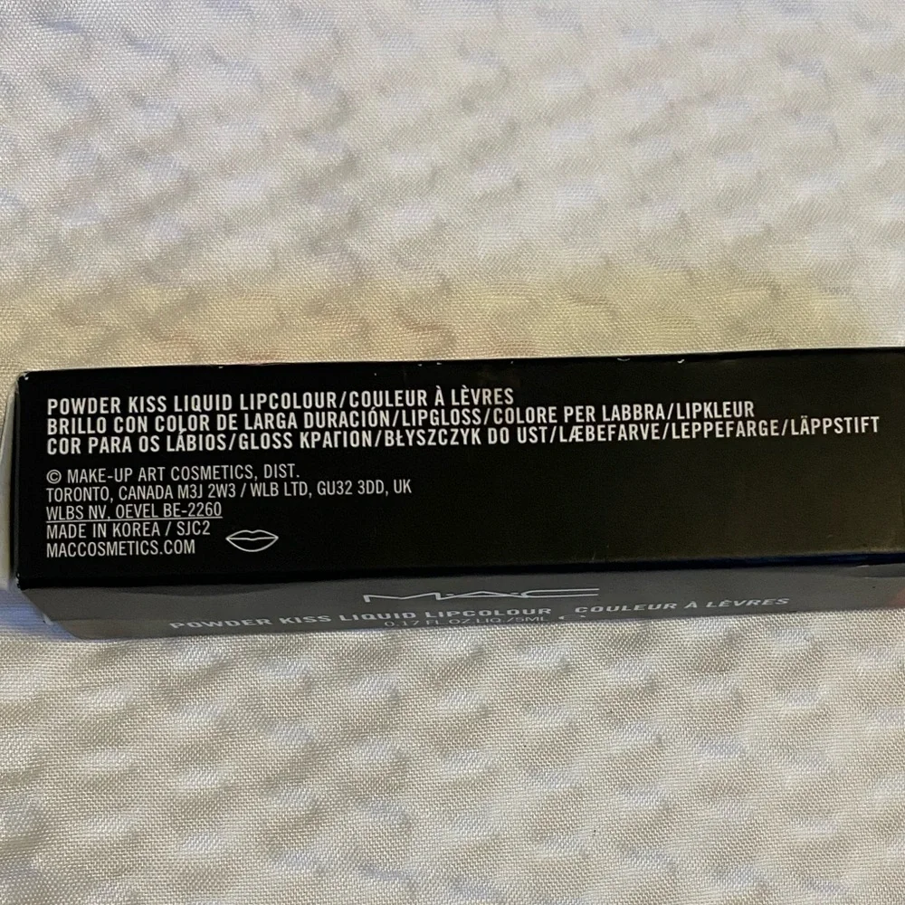 MAC Cosmetics Powder Kiss Liquid Lipcolour - Mull It Over